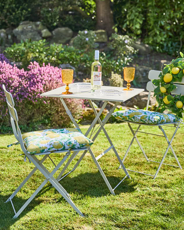 Set Of 2 Lemon Patterned Outdoor Seat Pads