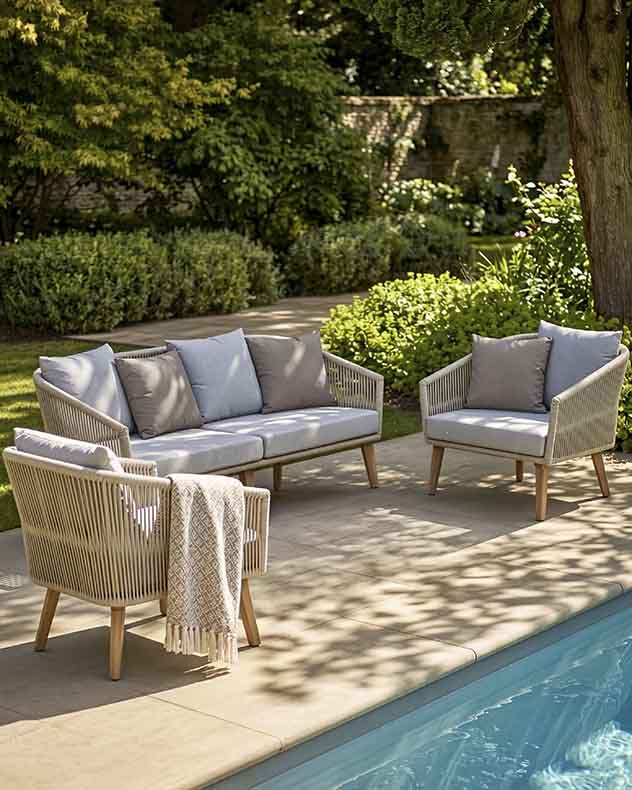 Marstrand Three Piece Garden Lounge Set