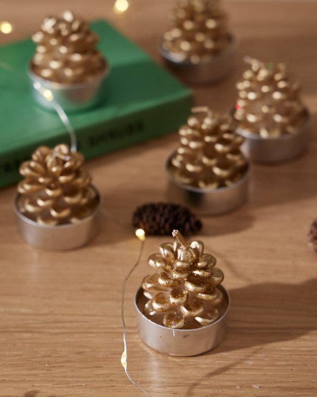 Set of 6 Pinecone Candles