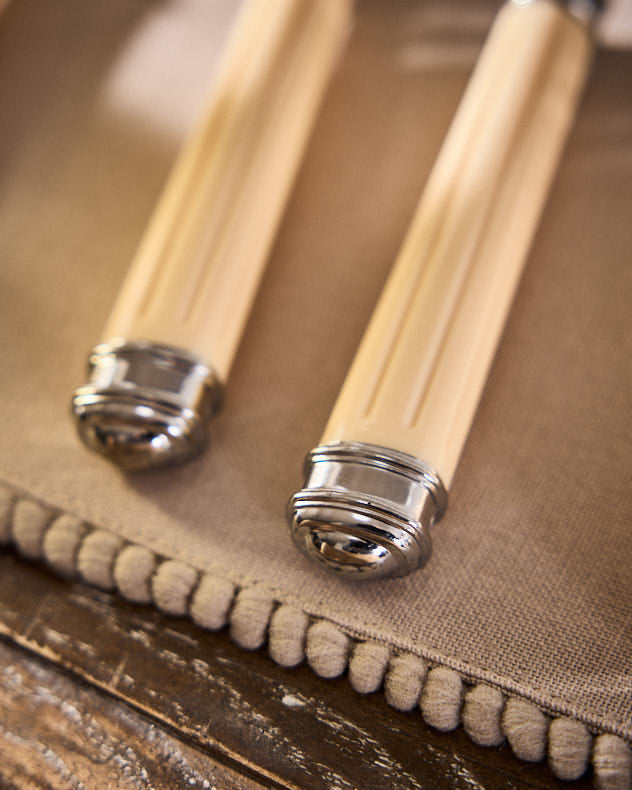 24pc Ribbed Handle Cutlery Set