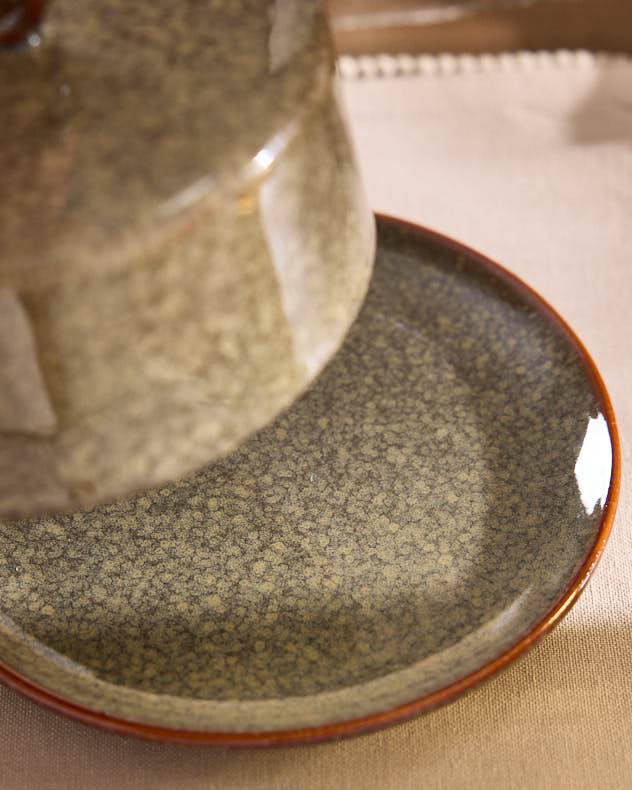 Serveware - Alabaster Circular Butter Dish