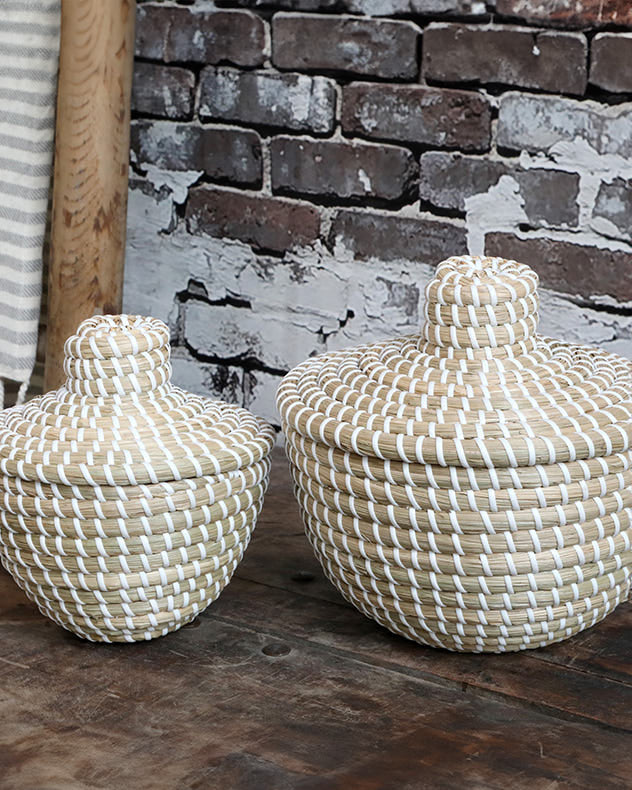 Set of 2 Woven Seagrass Baskets