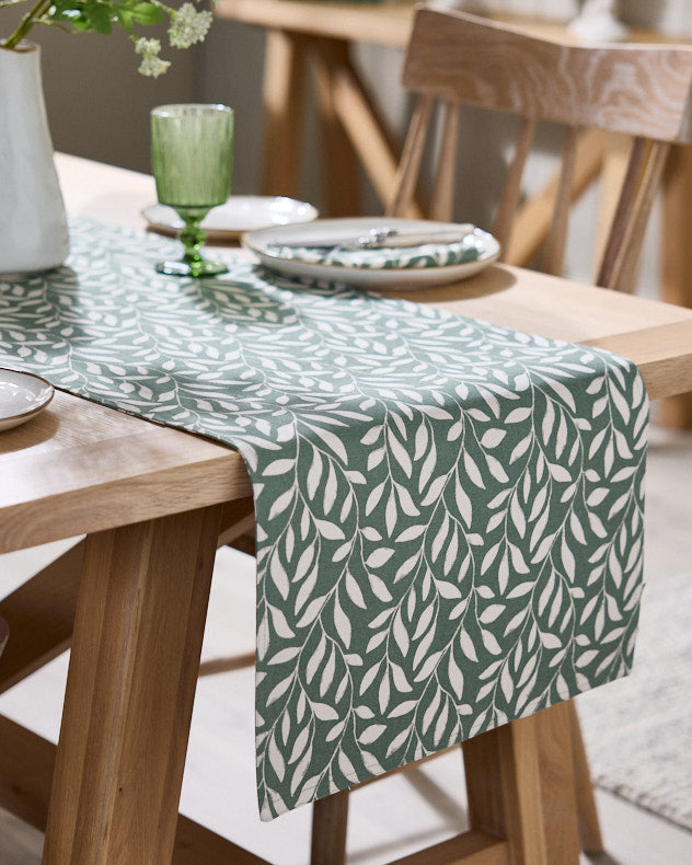 Green Leaf Cotton Table Runner