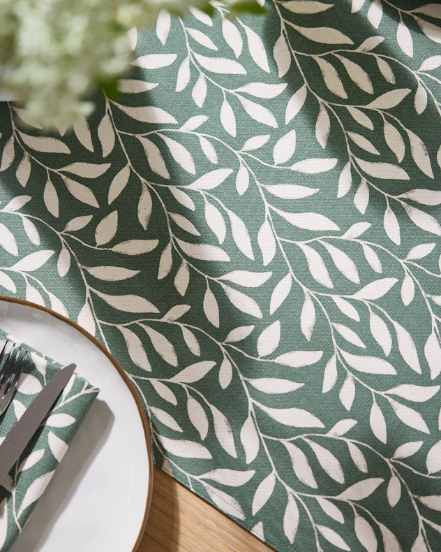 Green Leaf Cotton Table Runner