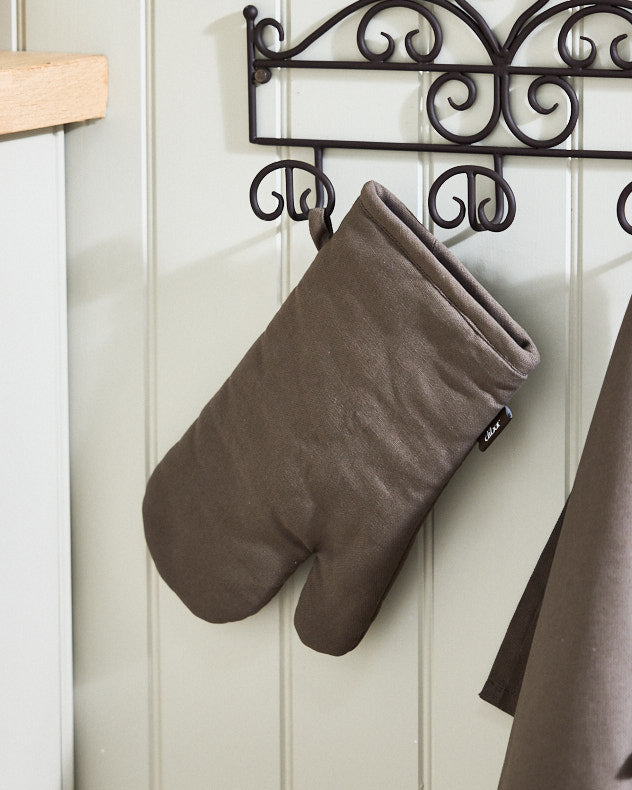 Mocha Cotton Oven Glove