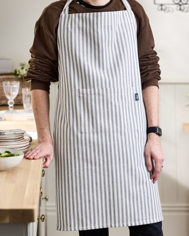 Pyreneés Grey Stripe Cotton Apron