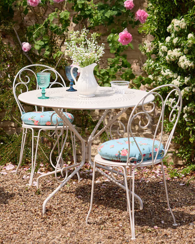 Amelie Two Person Iron Bistro Table And Chairs Set Dibor Garden