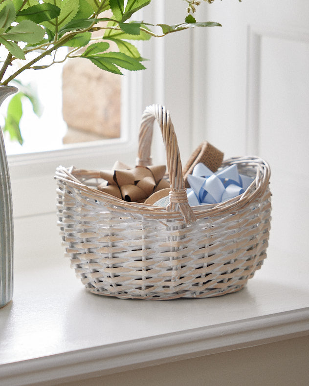 Shopper Basket - White Wicker Shopper Basket