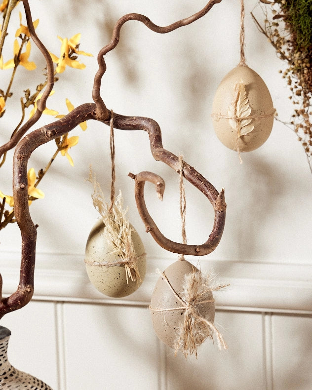 Dried Flower Easter Egg Decorations