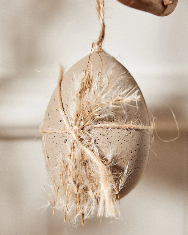 Tied easter egg