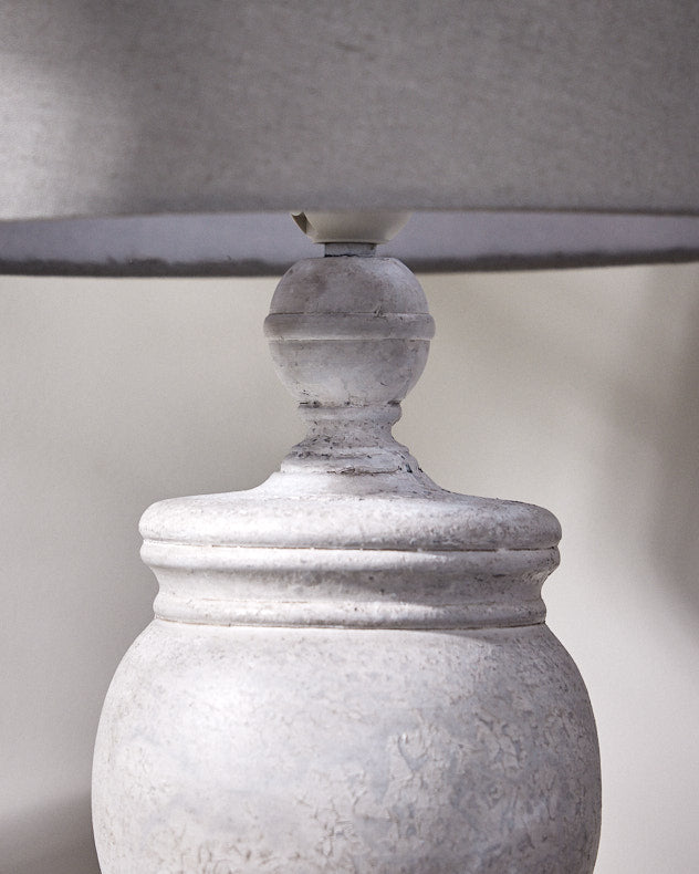 Avignon Classical Urn Table Lamp