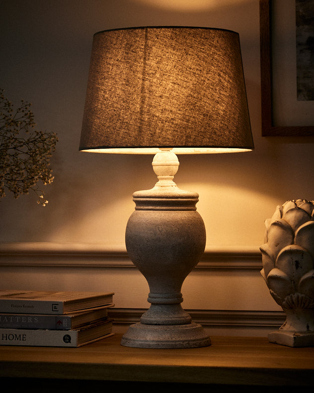 Avignon Classical Urn Table Lamp