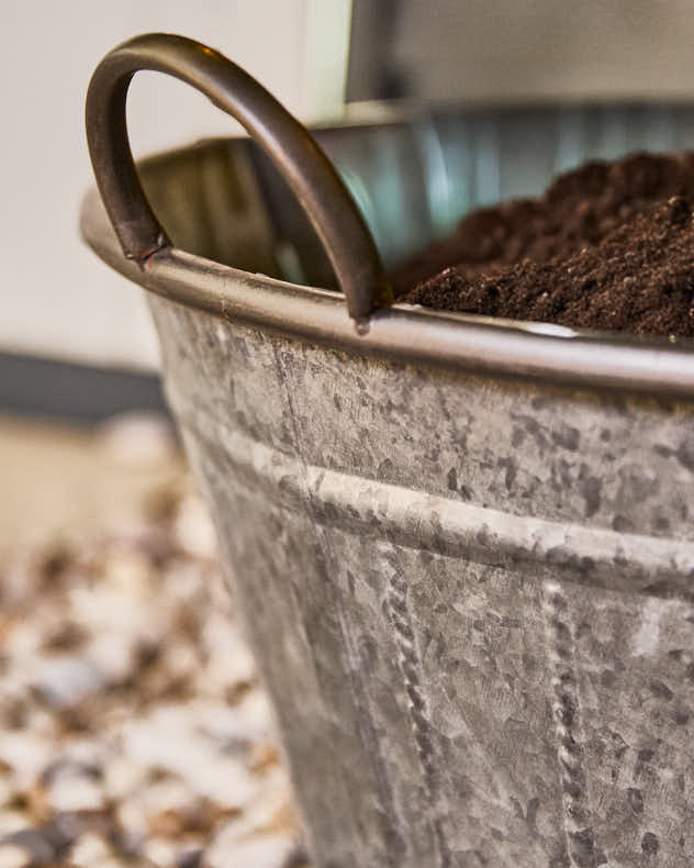 Oval Planter Tub with Handles