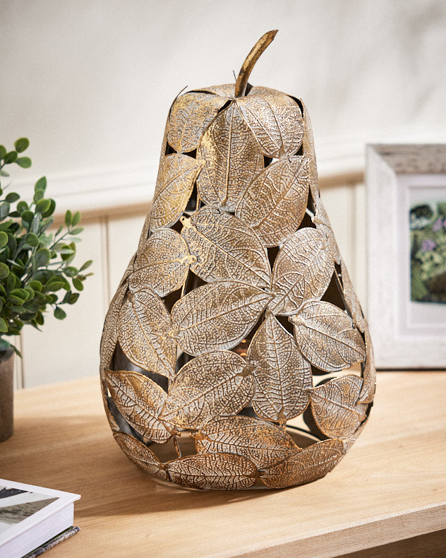 Grande poire botanique dorée