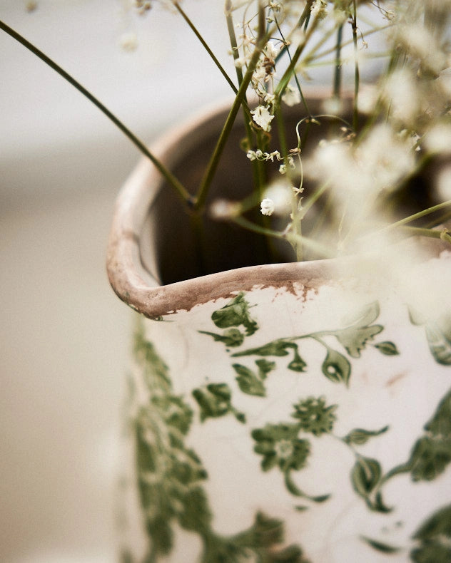 floral vase 