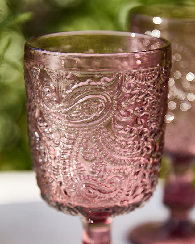 Lugo Paisley Amethyst Wine Glass