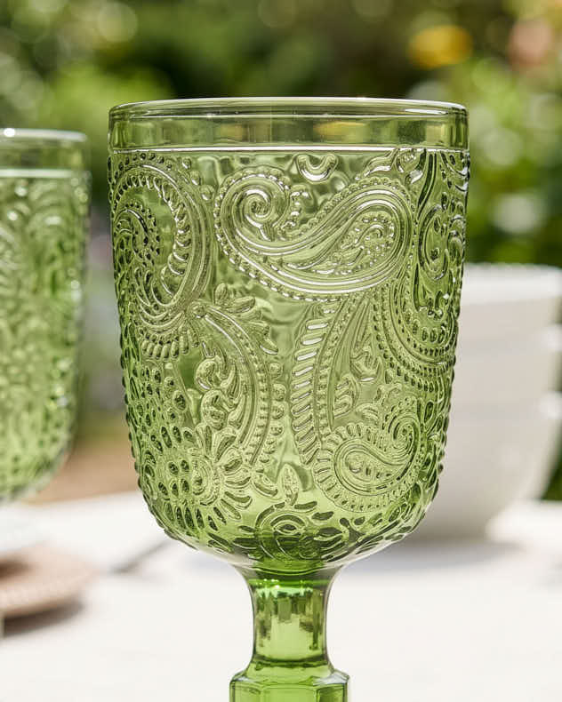 Lugo Paisley Green Wine Glass