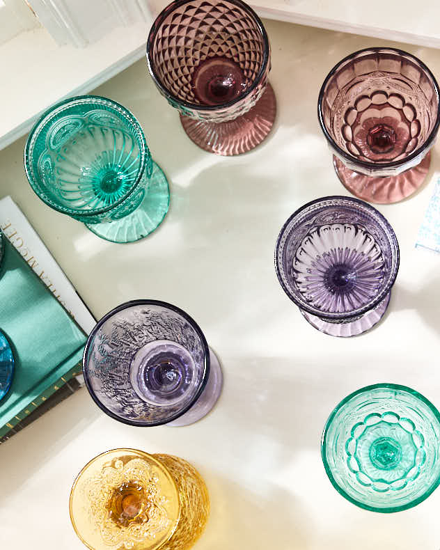 Mix and Match Embossed Wine Goblets Vintage Style Embossed Wine Glasses Dishwasher Safe Glassware Set Kitchen Dining Room Wine Glass Set
