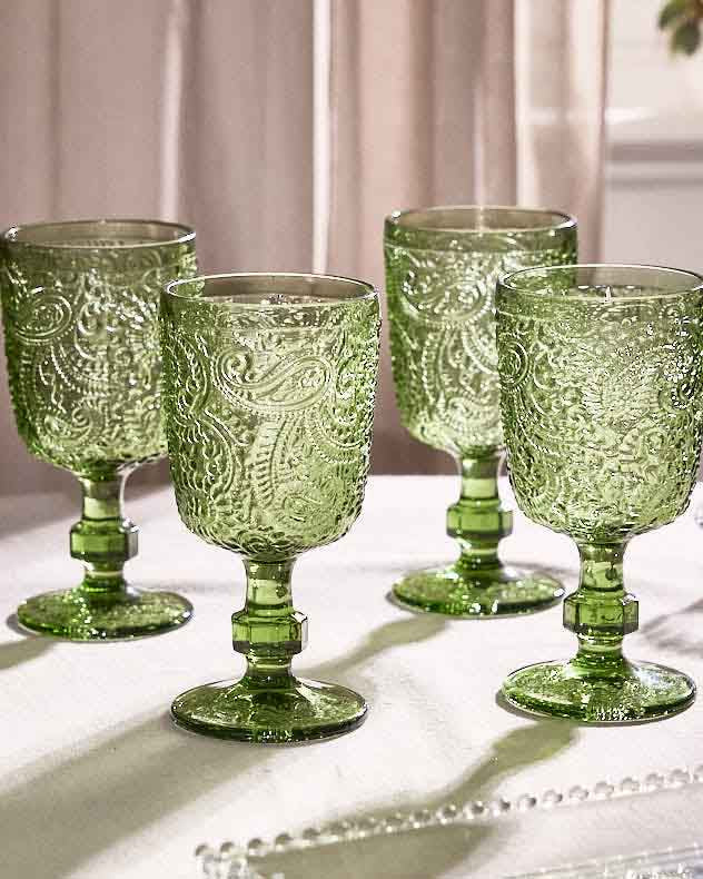 Lugo Paisley Green Wine Glass