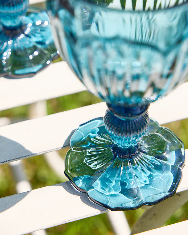 Linares Blue Wine Glass