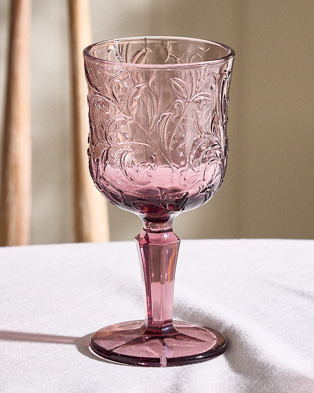 Lucena Amethyst Wine Glass