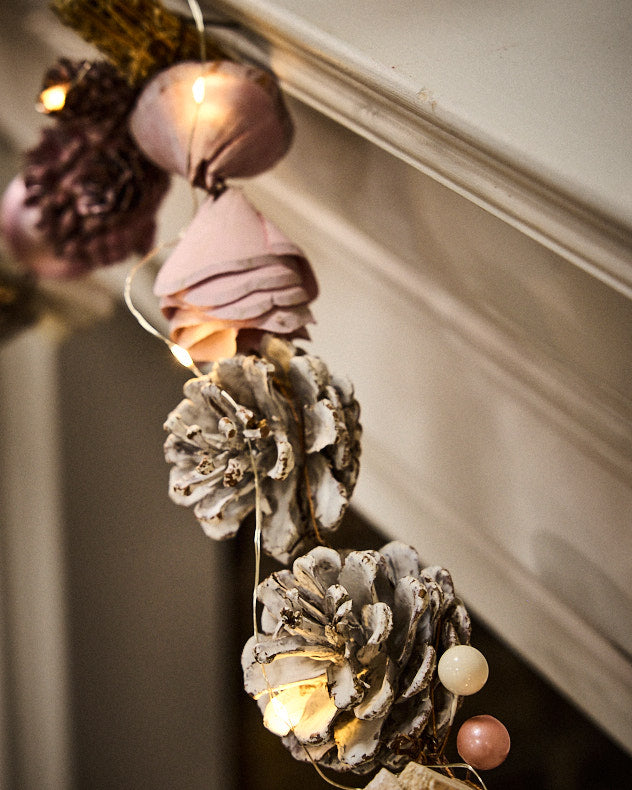 Pink Roses Christmas Garland - 120cm