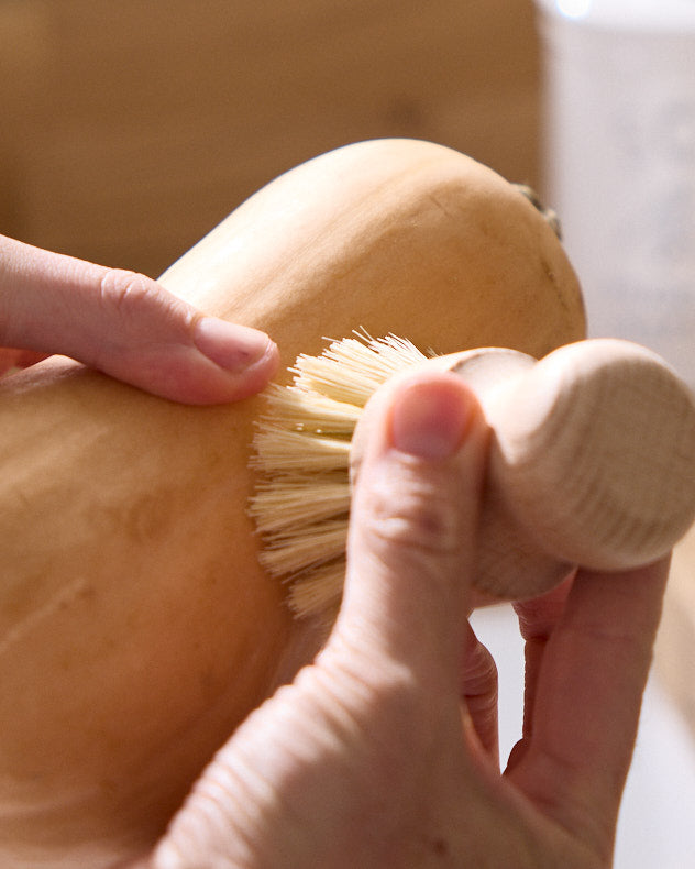Kitchen Accessories - Set of 3 Wooden Vegetable Scrubbers