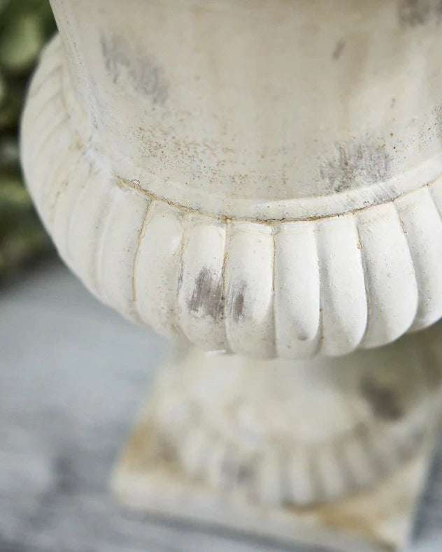 bottom view of Granada White Urn Planters