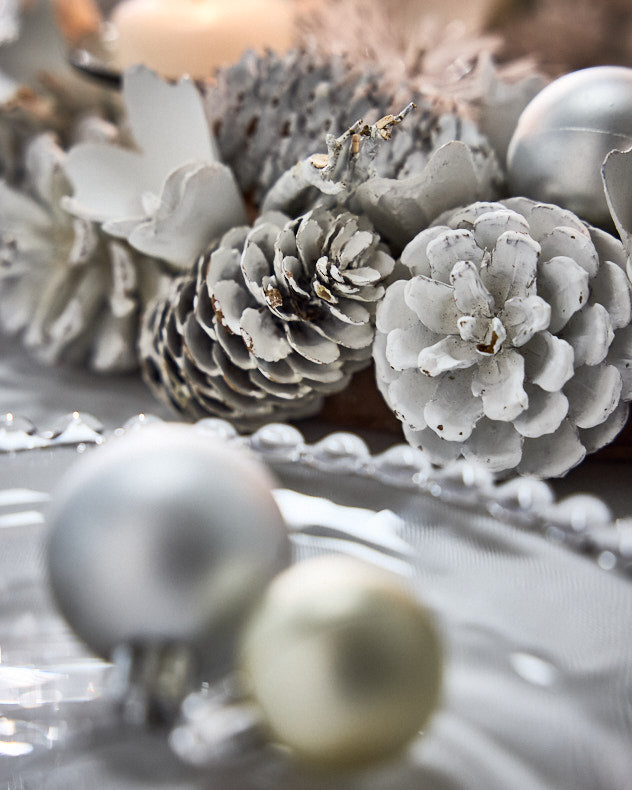 Candle Holders - White Frosted Round Tealight Centrepiece