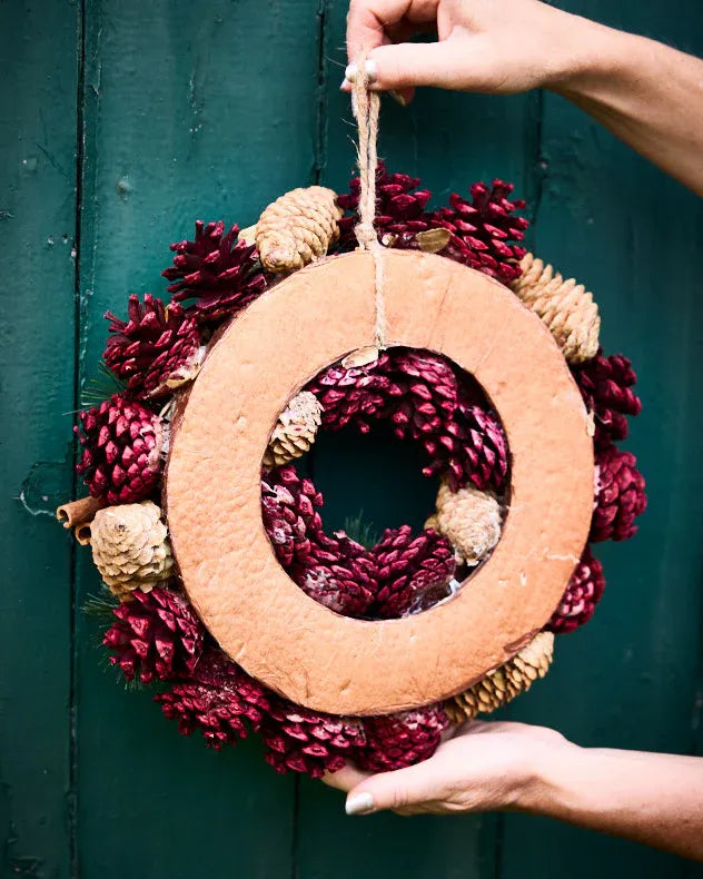 Cinnamon Stars Wreath backside