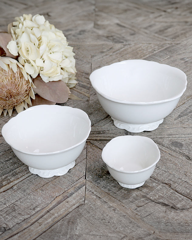 Set of 3 Portella White Serving Bowls