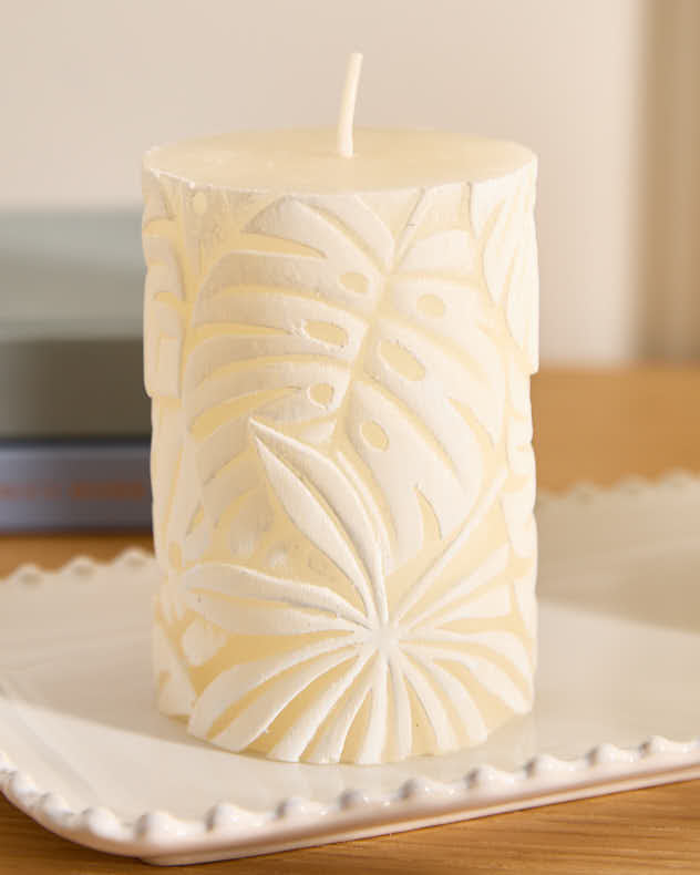 Monstera Leaf Pillar Candle