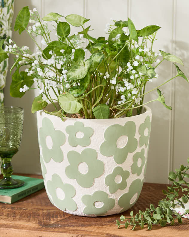 Green & White Ceramic Pots & Planters - Green Mod Flower Pattern Plant Pot