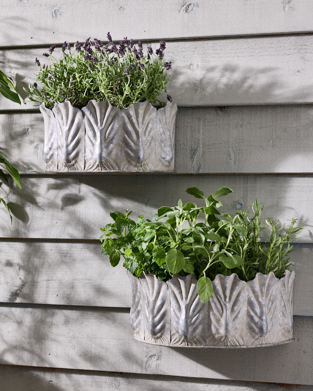 Lisota Set of 2 Leaf Wall Planters