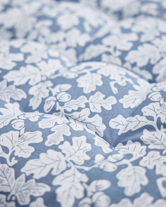 Set of 2 Oakwood Leaf Print Seat Pads