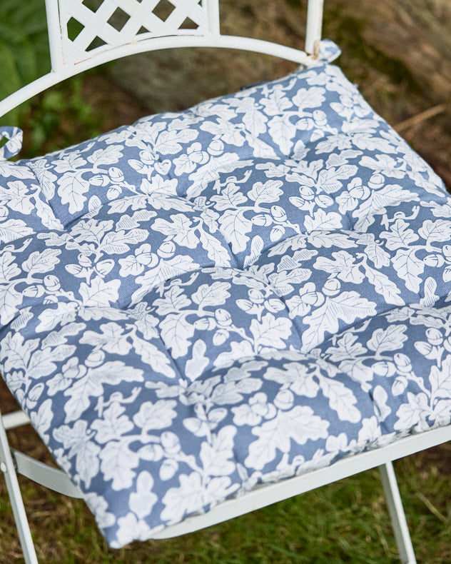 Set of 2 Oakwood Leaf Print Seat Pads