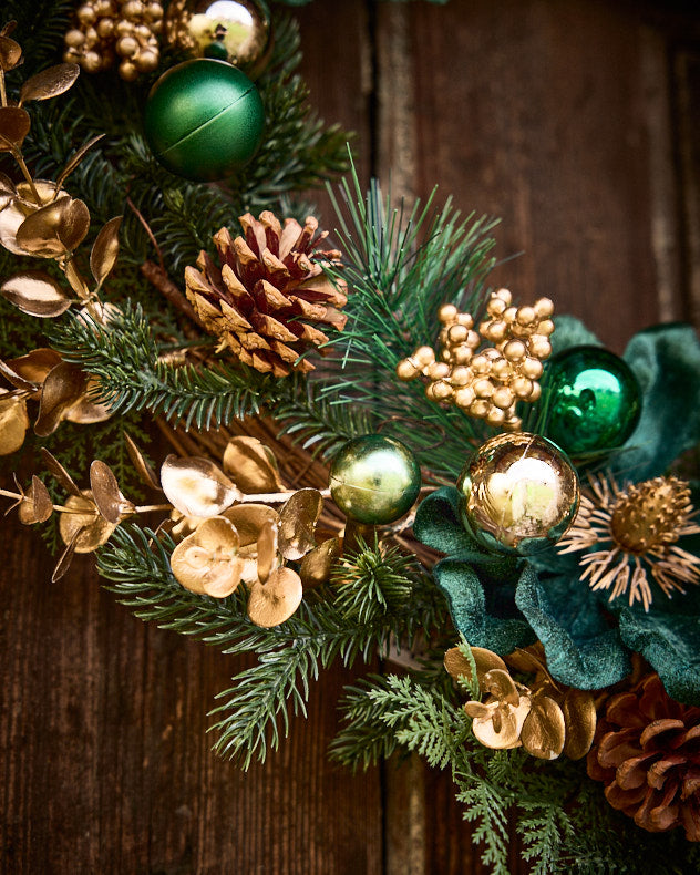 Couronne de Noël sur le thème des bois