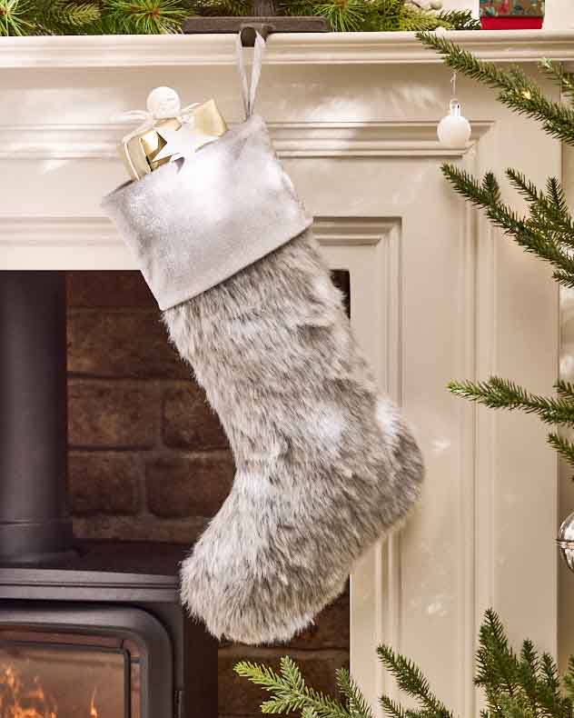 Beresford Faux Fur Stocking Collection - Dibor - White Stockings