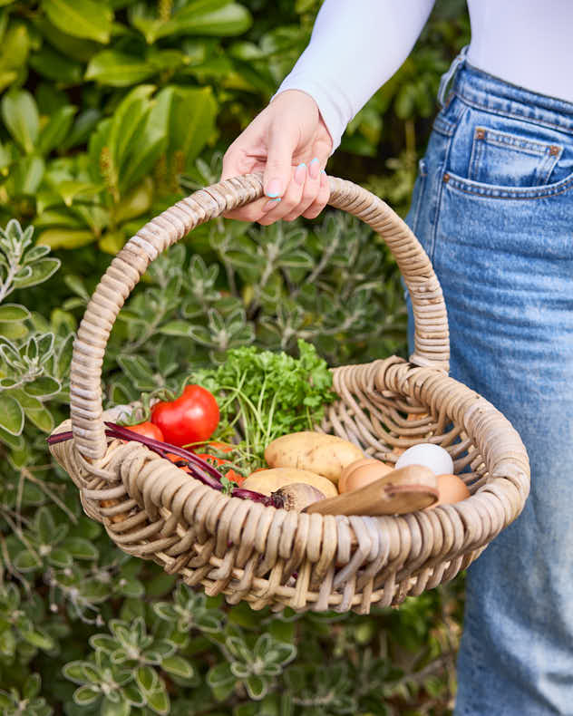 Round Wicker Harvest Trug