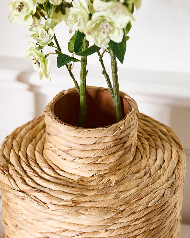 Lakelyn Water Hyacinth Stem Vase