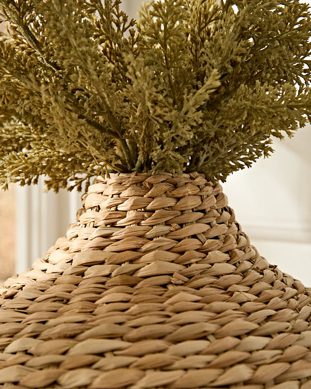 Vases - Woven Bulrush Curved Vase