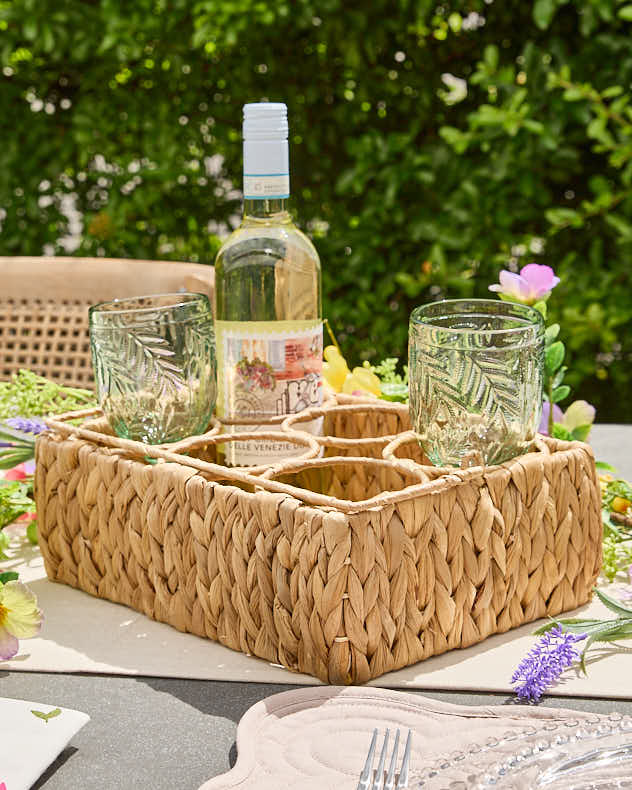 Water Hyacinth Bottle Caddy