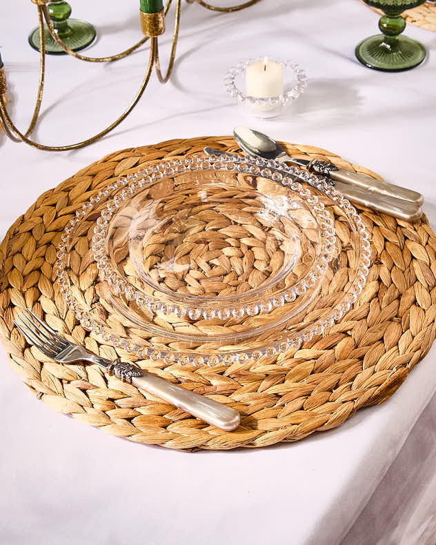 Lakelyn Water Hyacinth Round Placemat