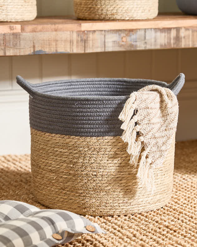 Baskets Medium - Seagrass Grey Stripe Basket