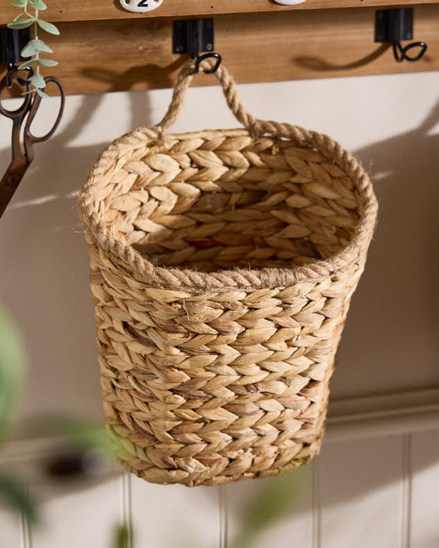 Rope Finish Hyacinth Wall Baskets