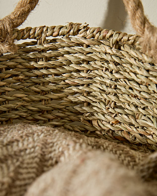 Wall Basket - Rope Finish Seagrass Wall Baskets