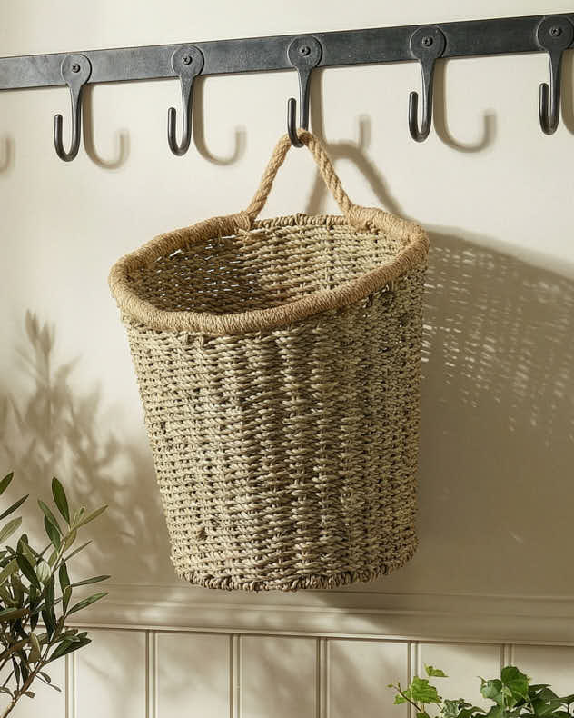 Large Rope Finish Seagrass Wall Basket