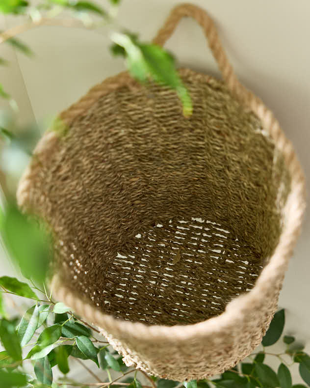 Large Rope Finish Seagrass Wall Basket