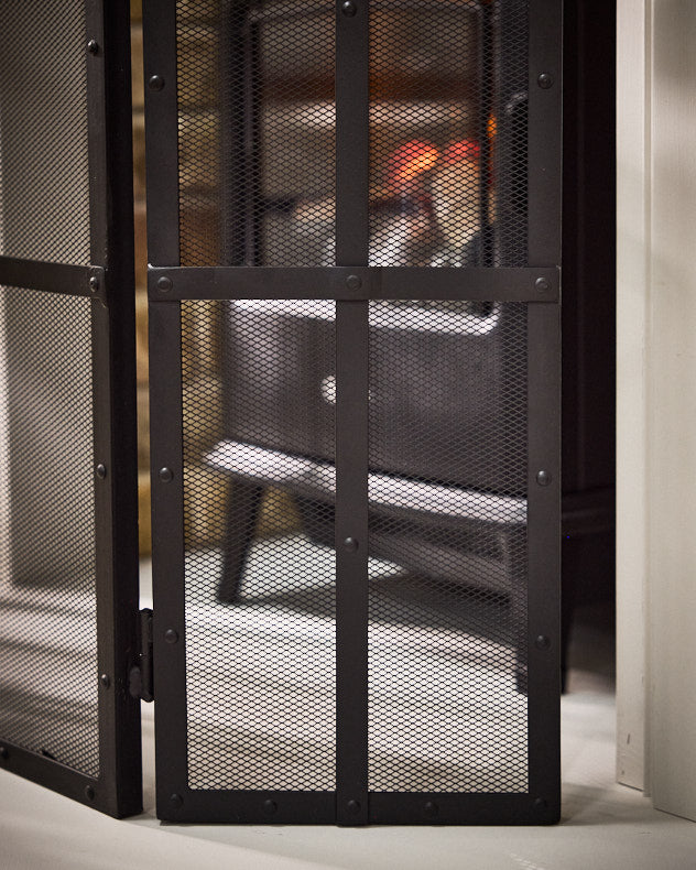 Fire Screens & Guards - Window Pane Fire Guard with Handles