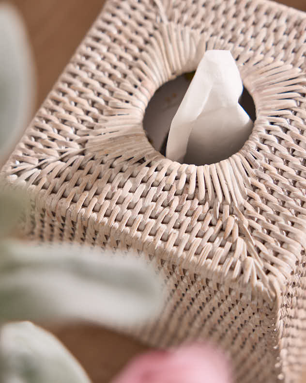 Home Accessories - Square White Rattan Tissue Box Cover